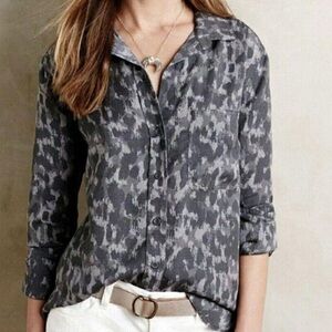 Cloth and Stone size XL animal print button down